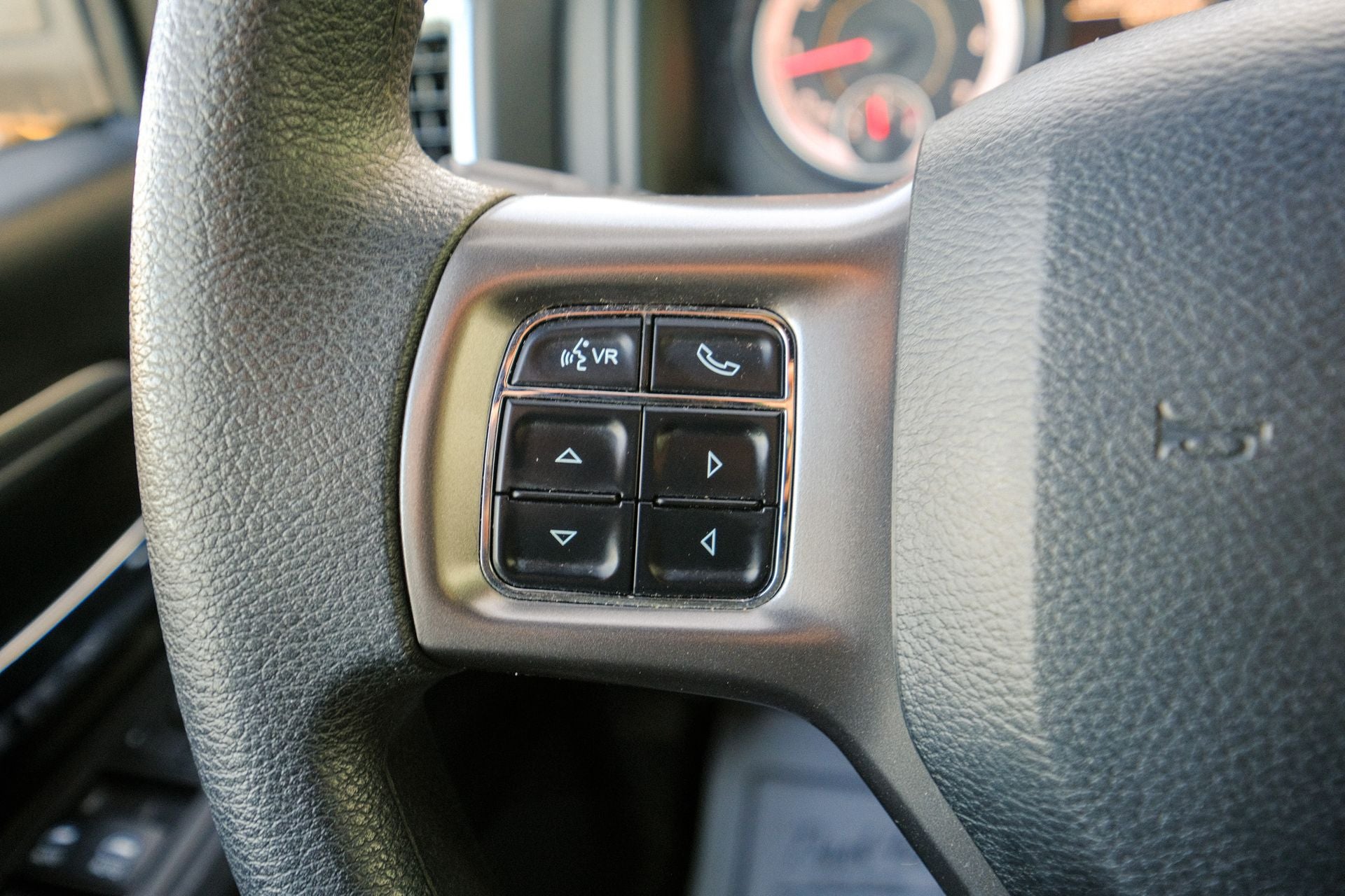 2024 RAM 1500 Classic Warlock Crew Cab 4x4 5'7' Box