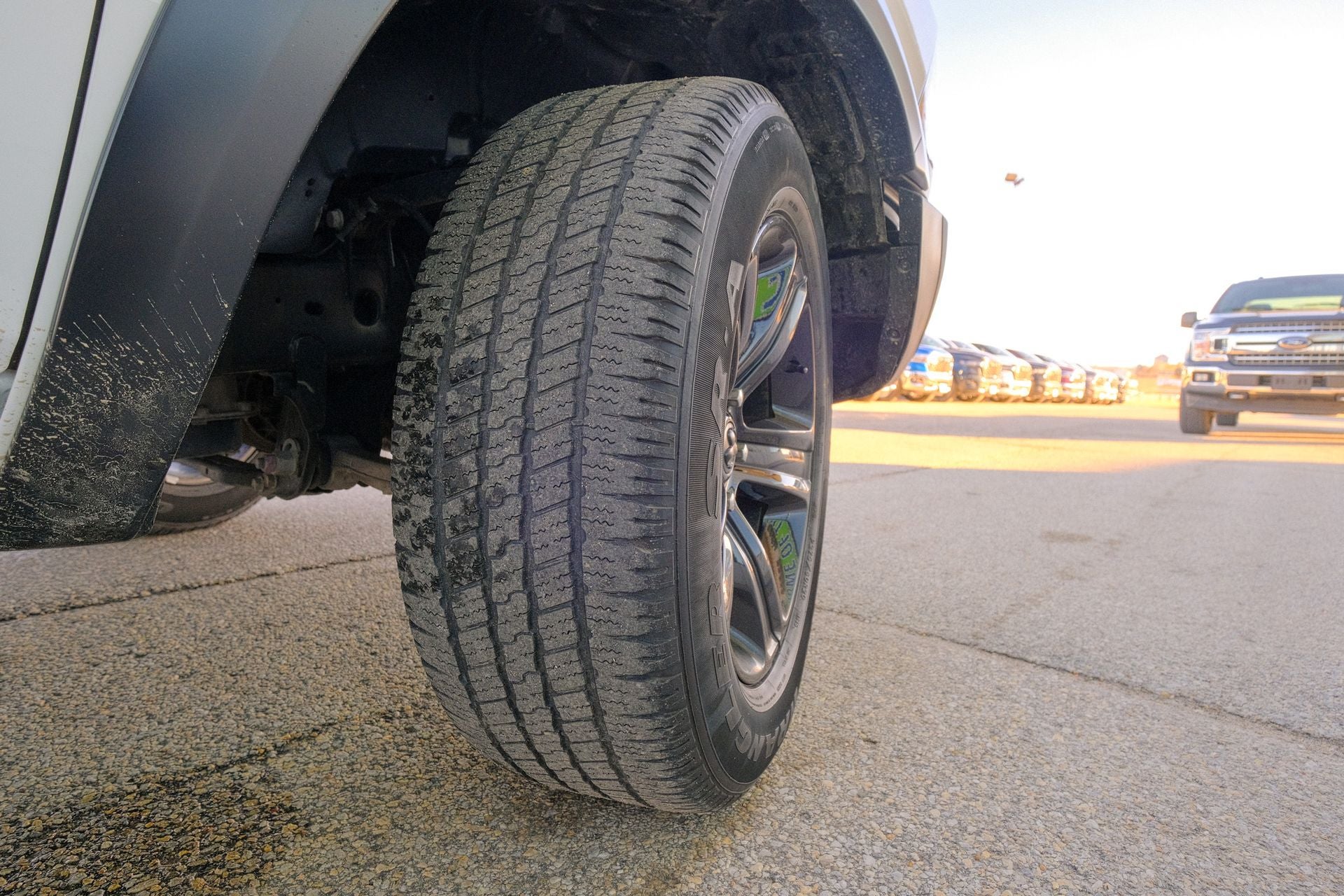 2024 RAM 1500 Classic Warlock Crew Cab 4x4 5'7' Box