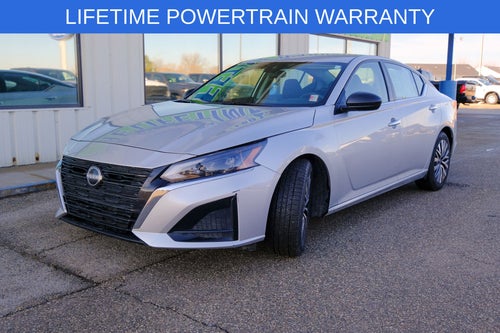 2024 Nissan Altima SV FWD