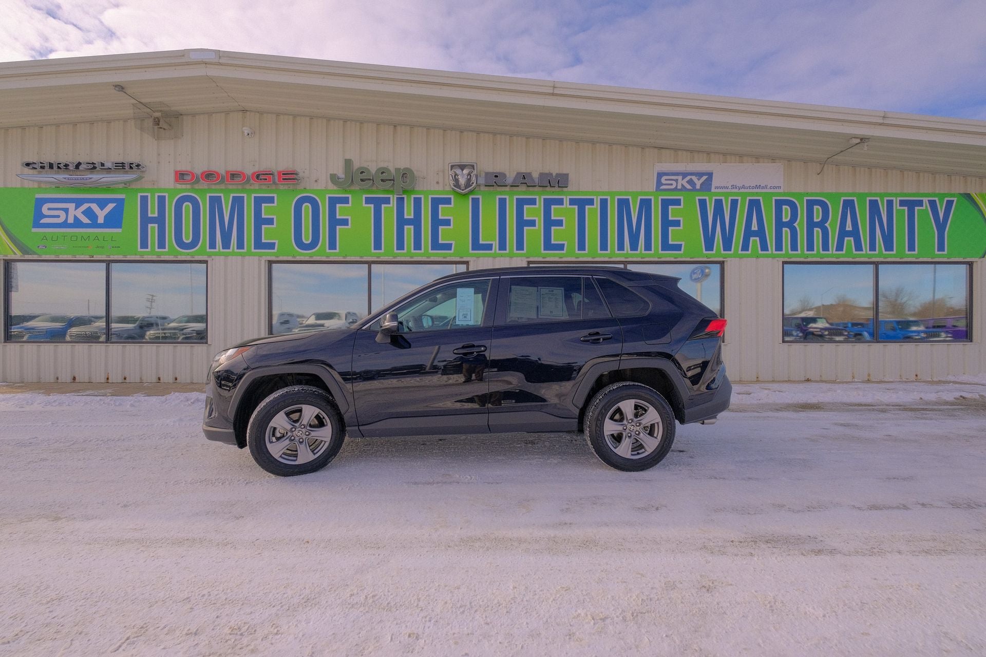 2024 Toyota RAV4 XLE