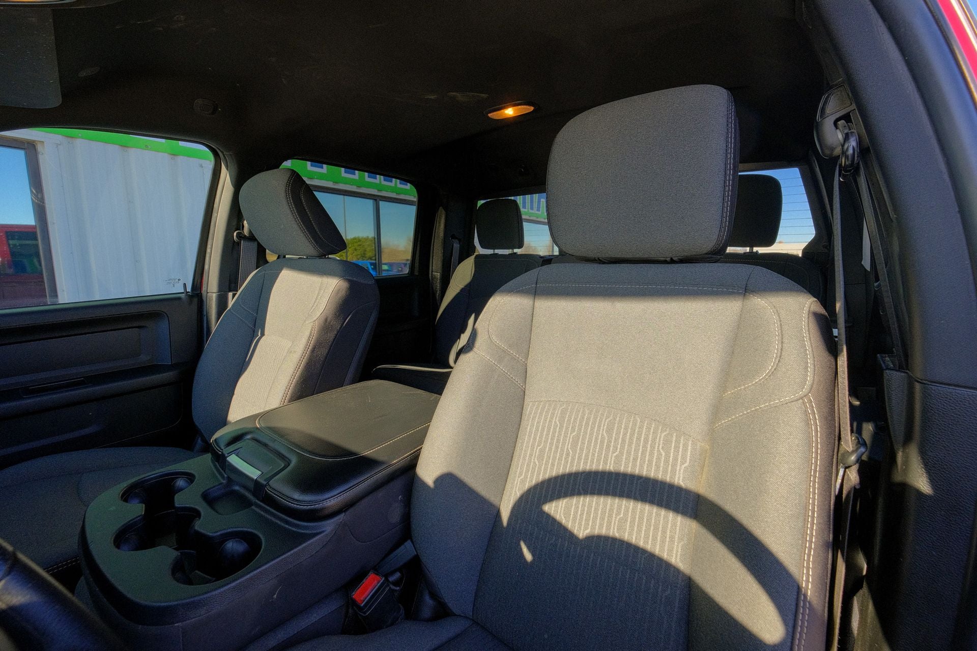 2024 RAM 3500 Tradesman Crew Cab 4x4 6'4' Box