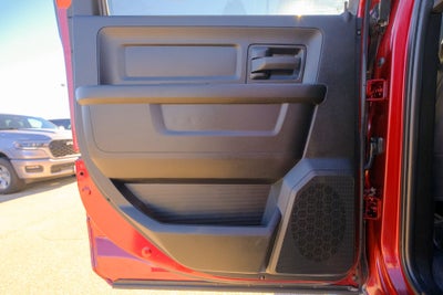 2024 RAM 3500 Tradesman Crew Cab 4x4 6'4' Box