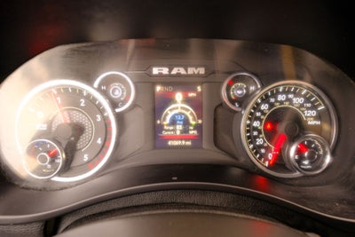 2024 RAM 3500 Tradesman Crew Cab 4x4 6'4' Box