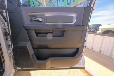 2023 RAM 1500 Classic SLT Crew Cab 4x4 5'7' Box