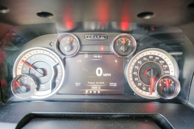 2023 RAM 1500 Classic SLT Crew Cab 4x4 5'7' Box