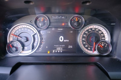 2023 RAM 1500 Classic SLT Crew Cab 4x4 5'7' Box