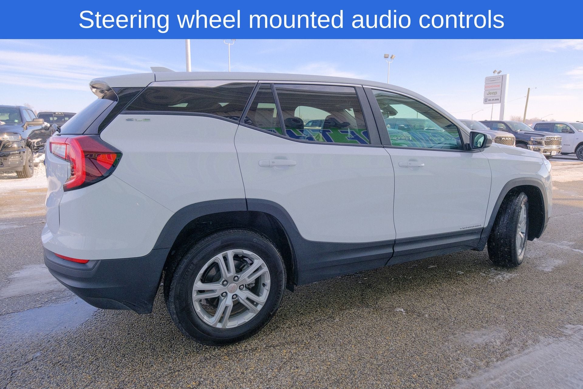 2024 GMC Terrain FWD SLE