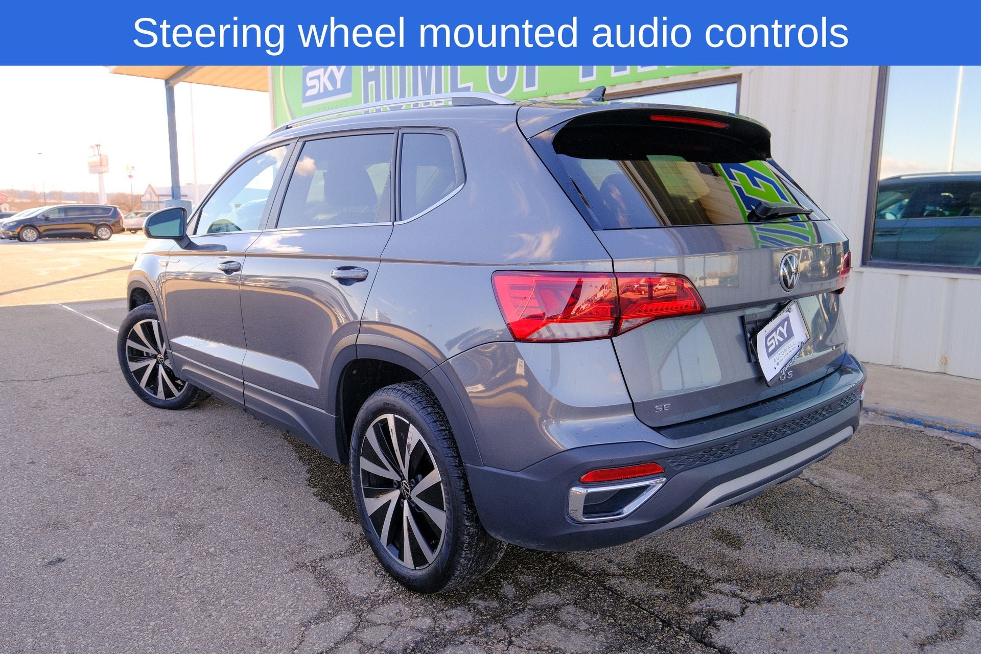 2024 Volkswagen Taos 1.5T SE