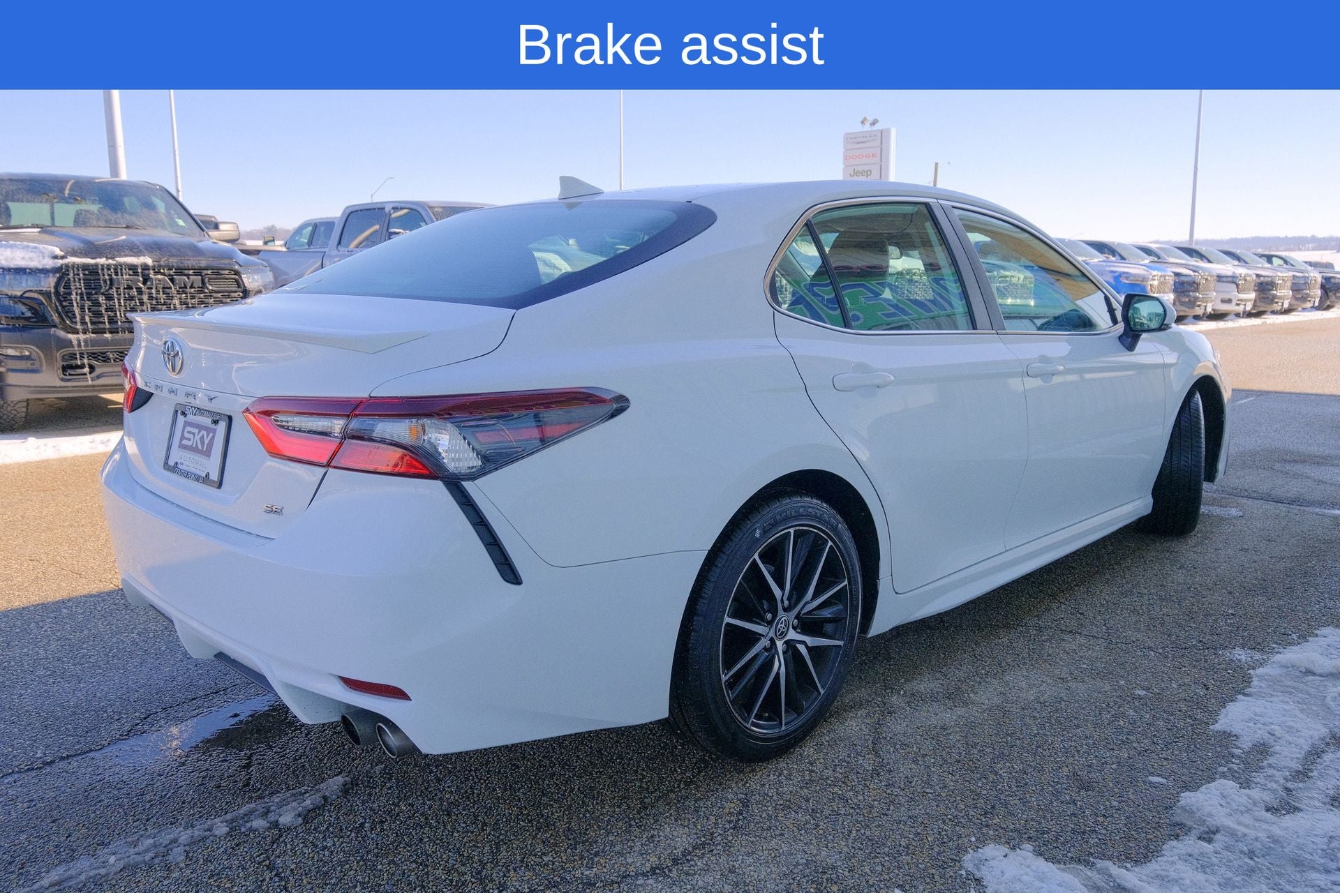 2023 Toyota Camry SE