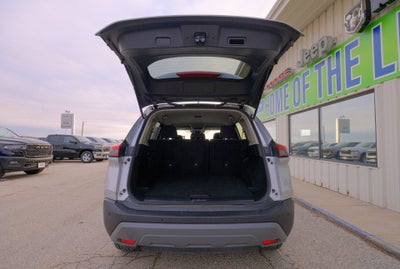 2023 Nissan Rogue SV FWD