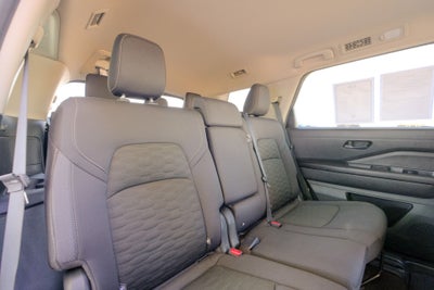 2025 Nissan Pathfinder SV 4WD