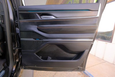 2023 Jeep Grand Wagoneer L Series III