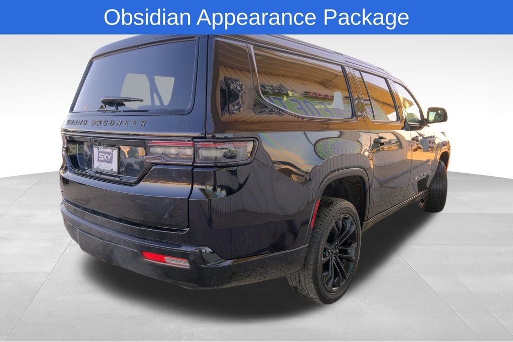 2023 Jeep Grand Wagoneer L Series III