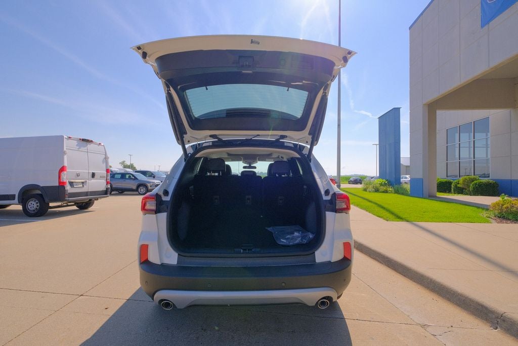 2025 Ford Escape Plug-In Hybrid Base