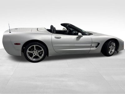 2001 Chevrolet Corvette Base