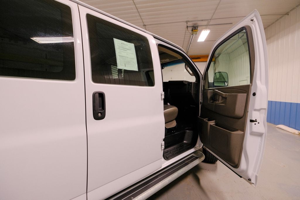 2024 GMC Savana 2500 Work Van