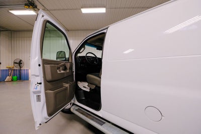 2024 GMC Savana 2500 Work Van