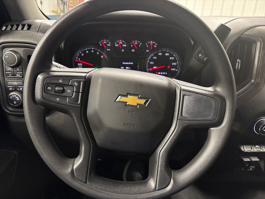 2025 Chevrolet Silverado 1500 Custom