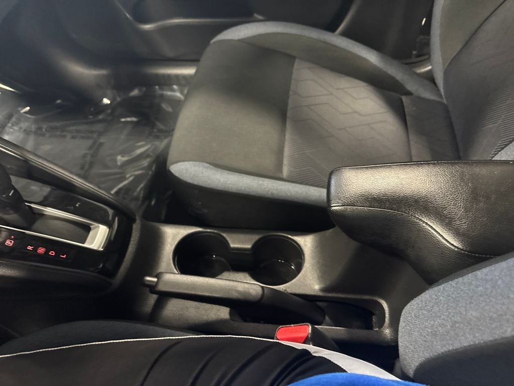 2023 Nissan Versa 1.6 SV