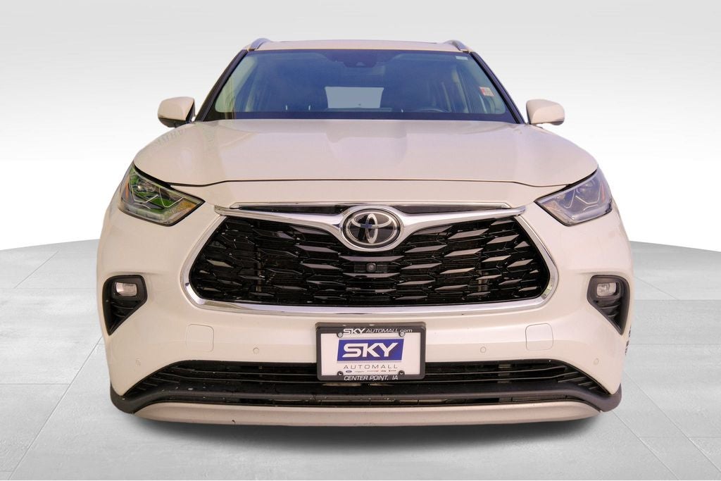 2021 Toyota Highlander Platinum