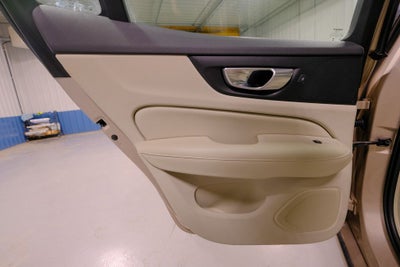 2024 Volvo S60 B5 Plus Dark Theme